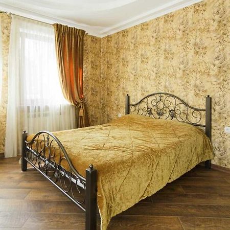 Apartment In Deribasovskay Street 20 敖德萨 外观 照片